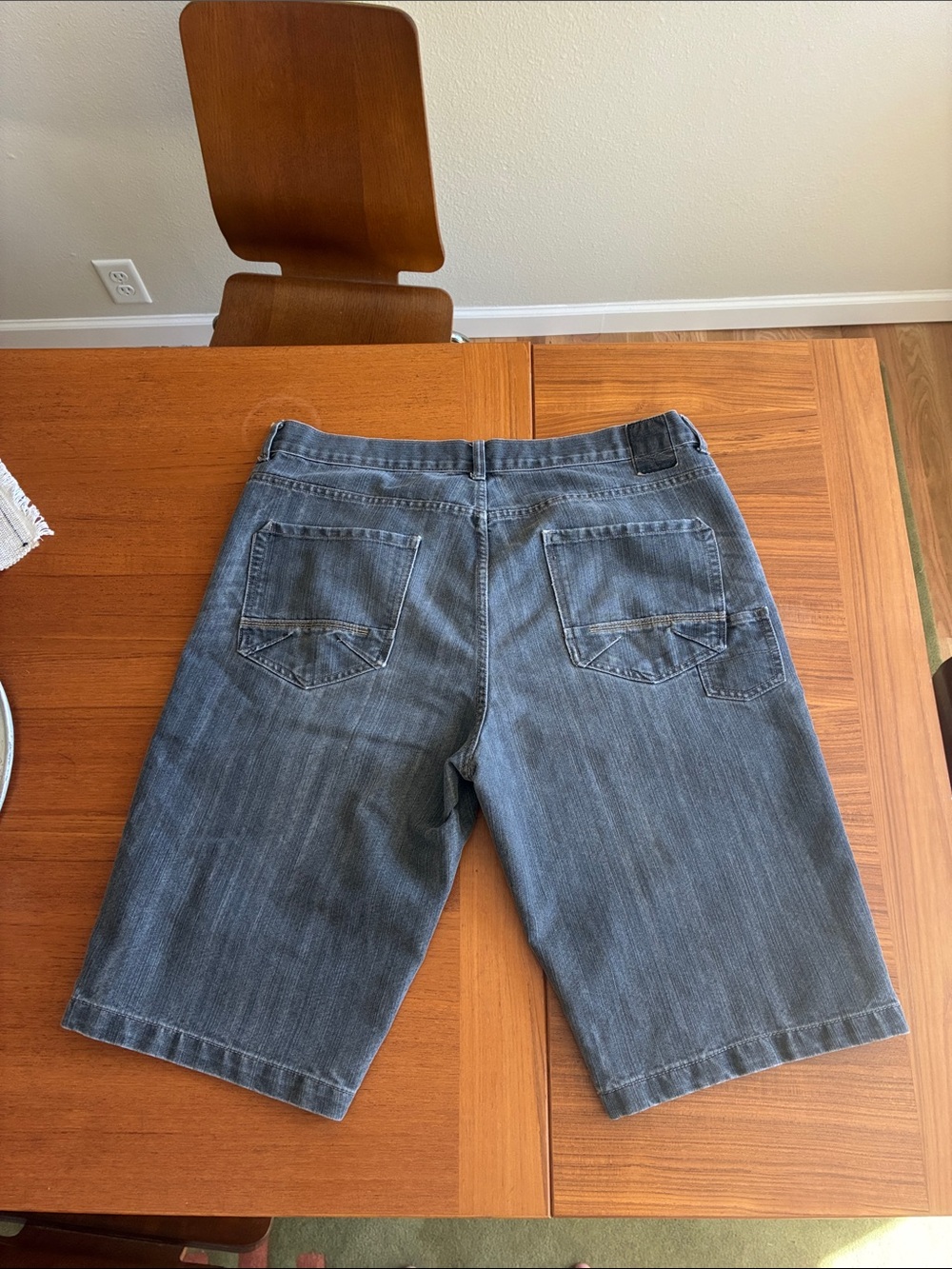 Y2K Baggy Grey Hamilton Jorts - Picture 3 of 4